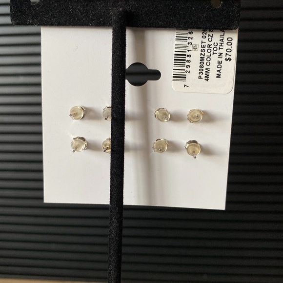 Giani Bernini 4mm/5mm Stud Earrings - Picture 6 of 7